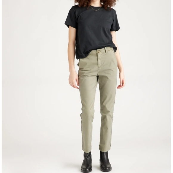 Stretch Cotton Twill Girlfriend Chino Pants - Picture 4 of 11
